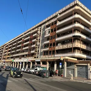 Capruzzi 240 Vendégház Bari